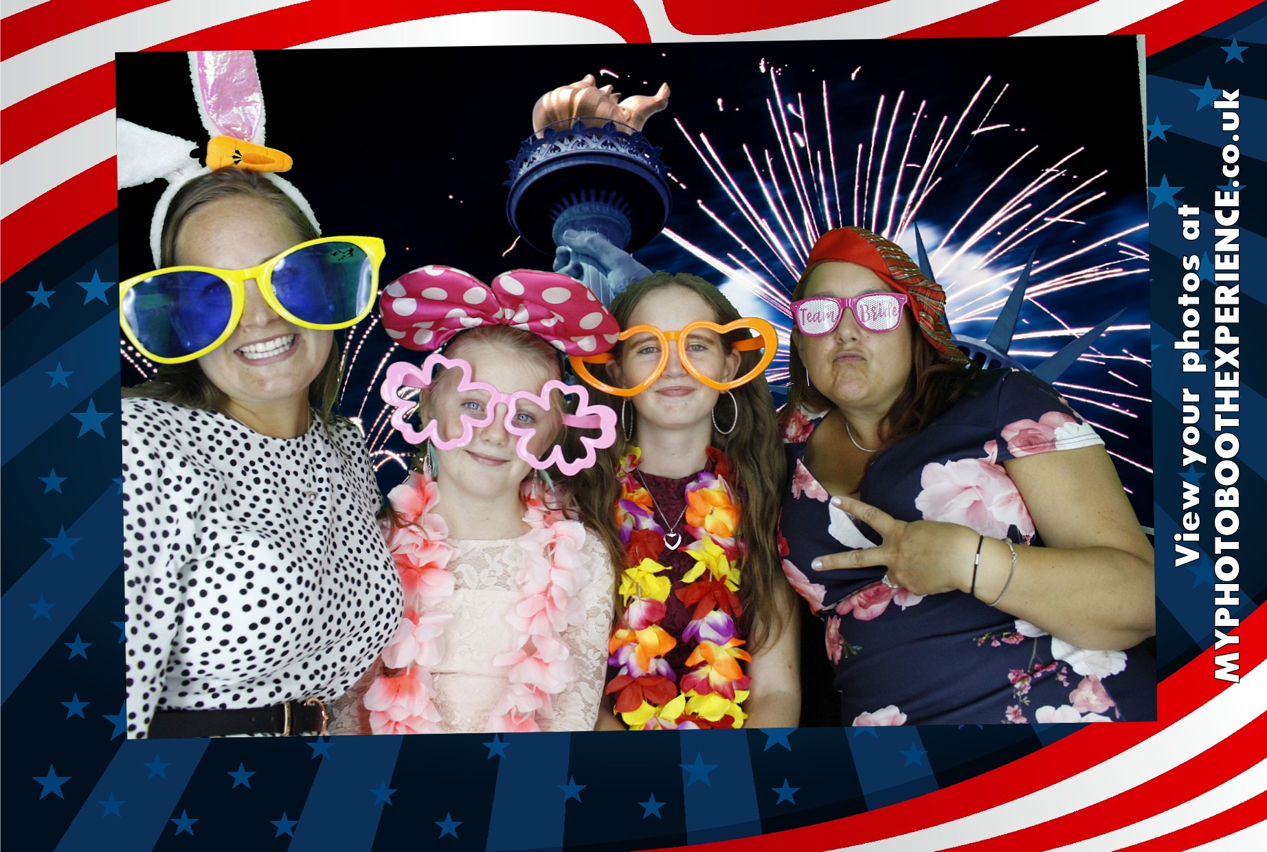 Rebecca and Warren's Wedding | View more photos from the event at gallery.myphotoboothexperience.co.uk/u/MyPhotoBoothExperienceLtd/Rebecca-and-Warrens-Wedding